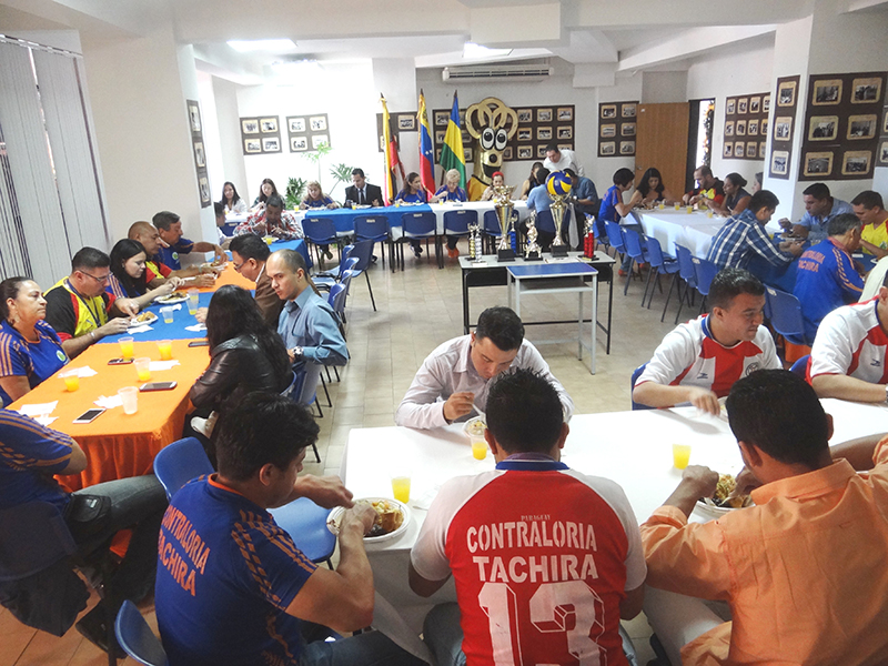 Agasajo Atletas CET 10