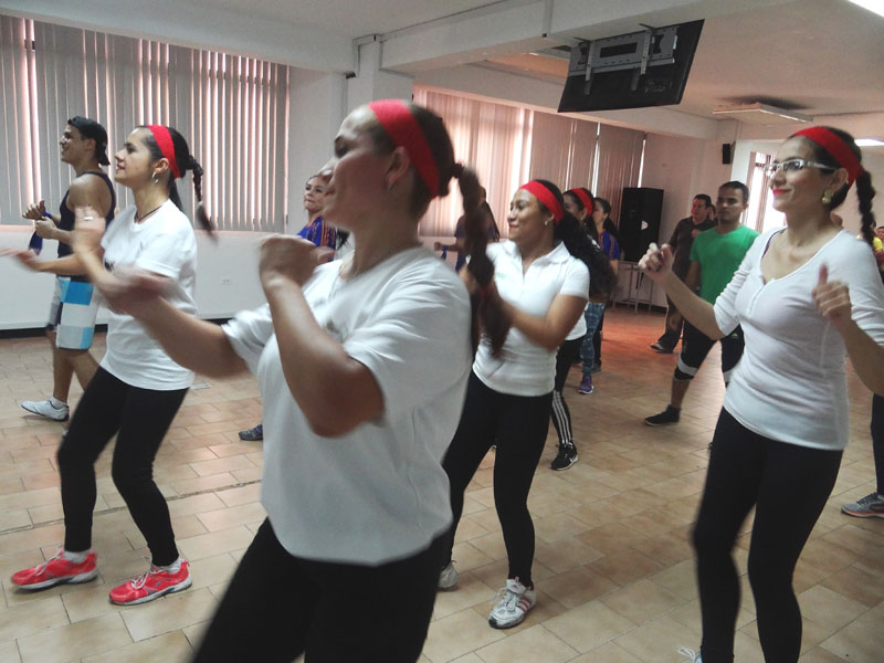 Bailoterapia Día del Empleado Público 4