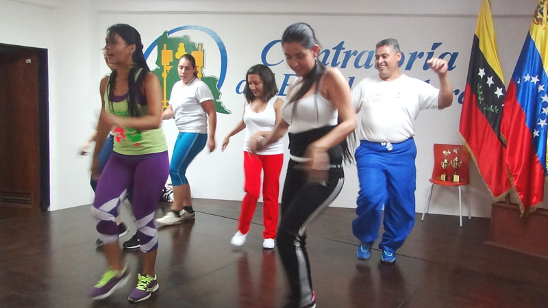 Bailoterapia Día del Empleado Público 9