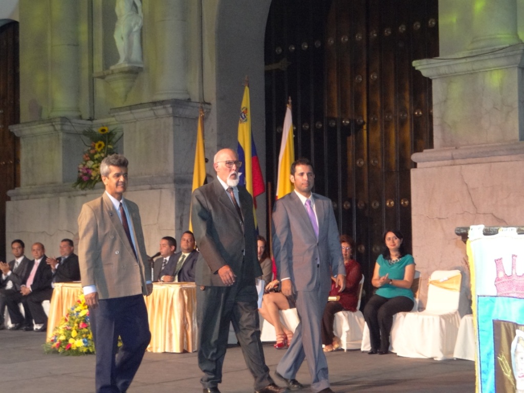 sesión solemne 1er bando de feria 20147