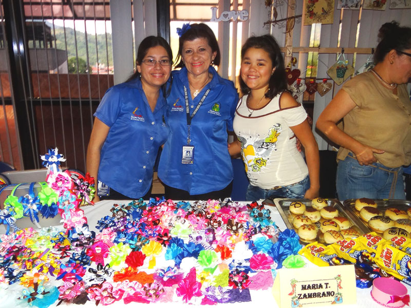 Bazar Navideño CET 201623