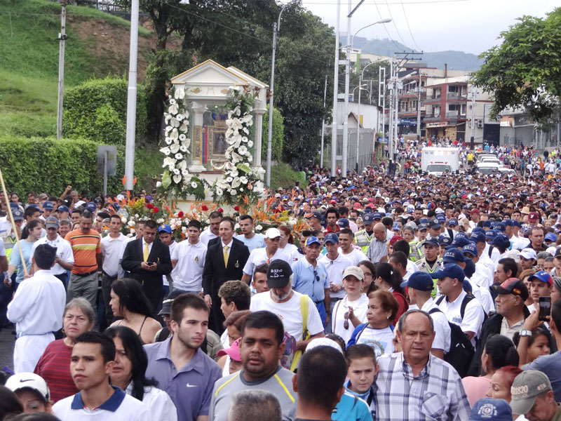 Peregrinación de la Virgen de la Consolación de Táchira 16