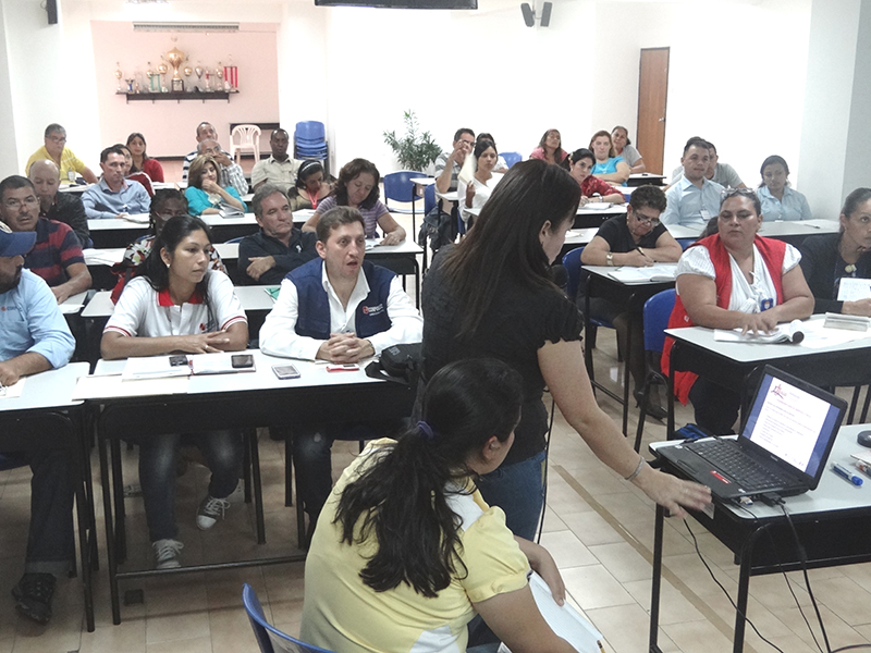 Capacitación Formación de Facilitadores13