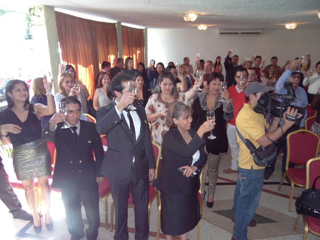Condecoración de funcionarios por años de servicio CET7