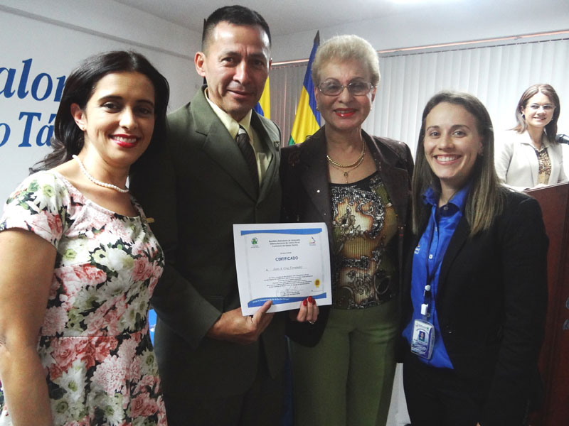 Condecoraciones por Años de Servicio a Funcionarios de la CET20