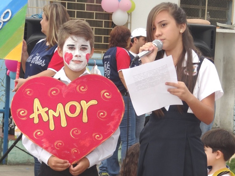 Rescatando Valores a través del Programa "La Contraloría Va a la Escuela"8