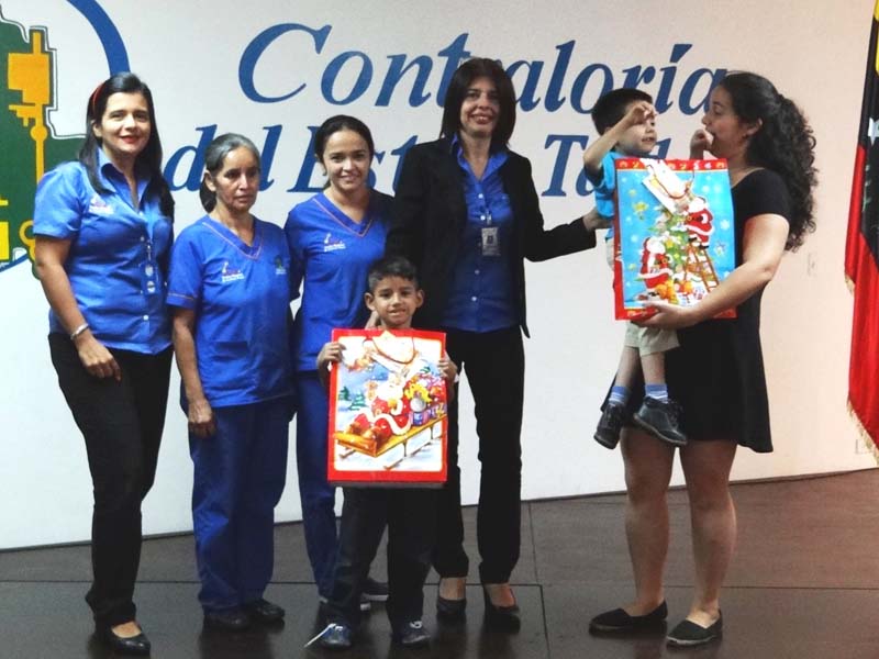 Entrega de Regalos 201715