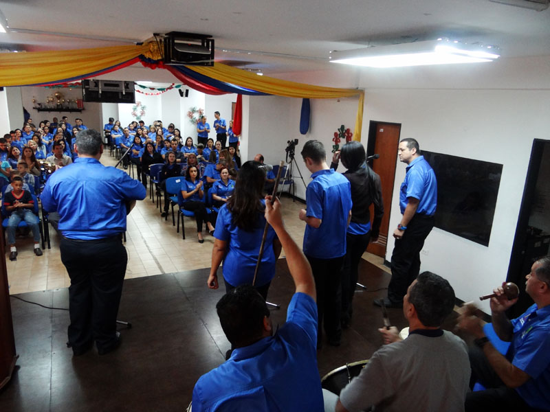 Entrega de Regalos Casa Hogar Ciudad de los Muchachos24