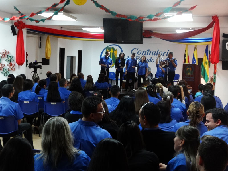 Entrega de Regalos Casa Hogar Ciudad de los Muchachos25