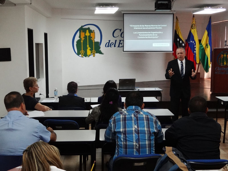 Evento:"El impacto de las Normas de Control Interno en la Gestión de los OCF externos e 5