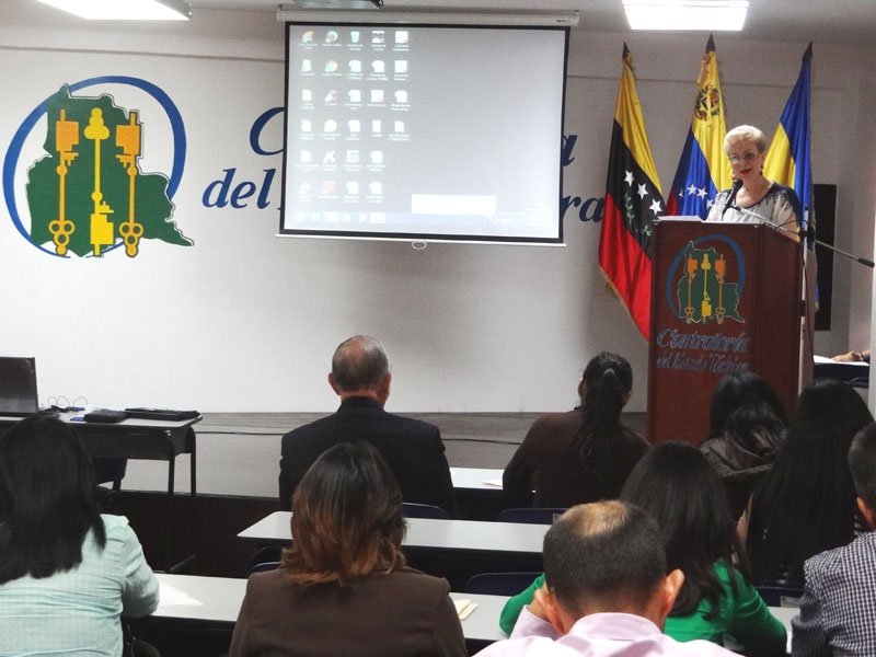 Evento:"El impacto de las Normas de Control Interno en la Gestión de los OCF externos e 17