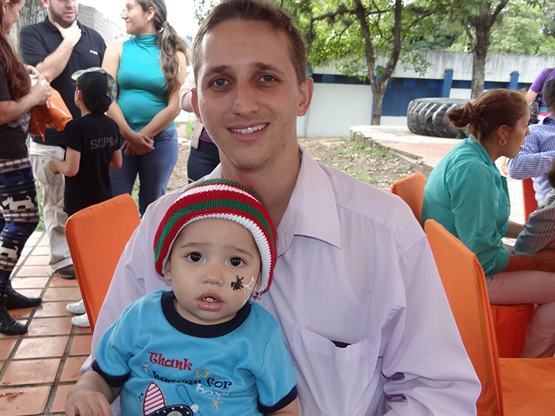 Fiesta Infantil de Navidad niños y niñas cet17