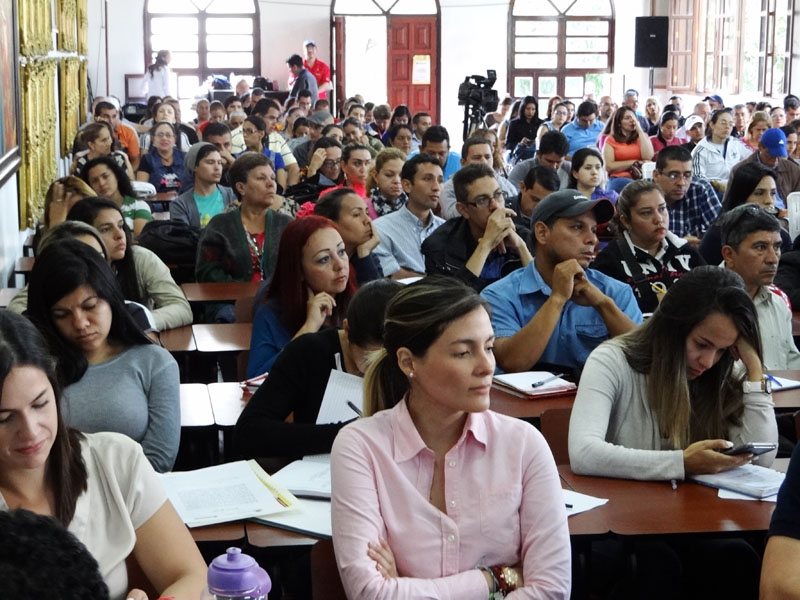 Foro Constitucionalidad de la Convocatoria de la Asamblea Nacional Constituyente8