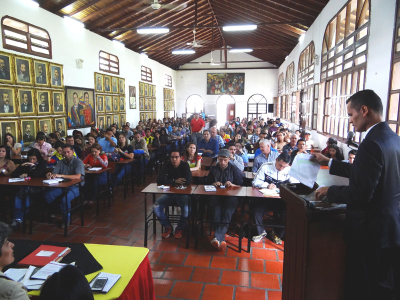 Foro Constitucionalidad de la Convocatoria de la Asamblea Nacional Constituyente10