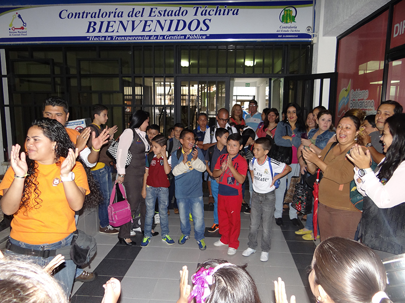 Inicia Plan Vacacional 201527