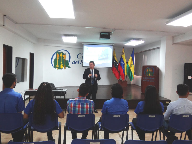 CET realizó inducción y juramentacion de funcionarios3
