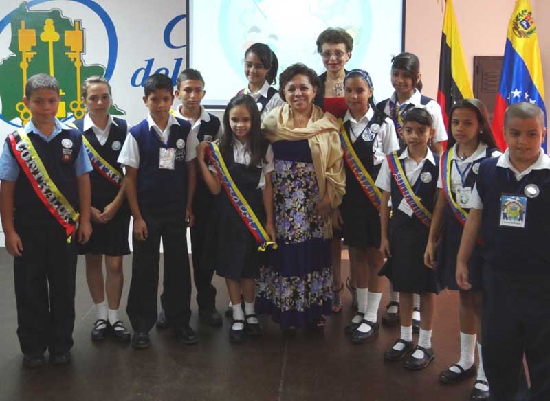 Juramentación 2013 Niños Contralores8