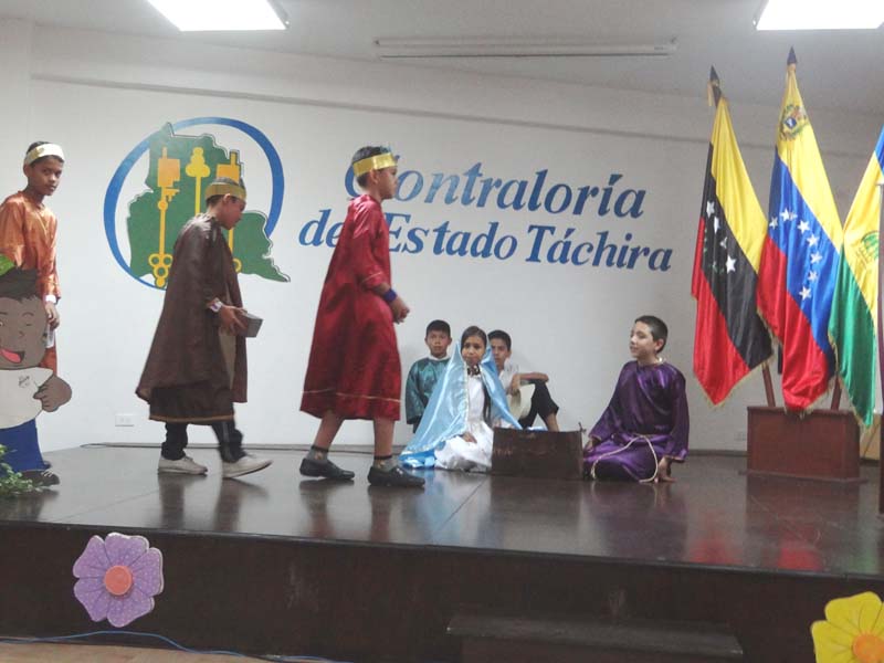 Juramentación 2017 XIV de Niños Contralores7