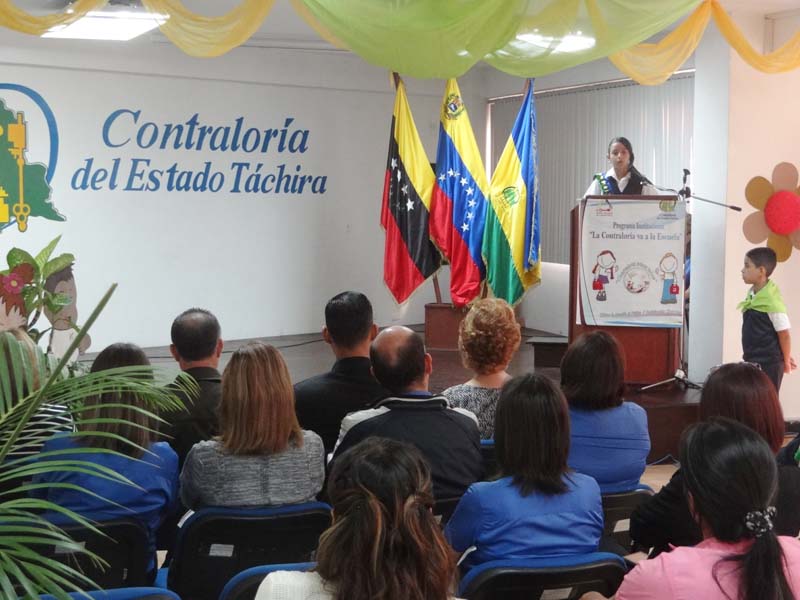Juramentación 2017 XIV de Niños Contralores9