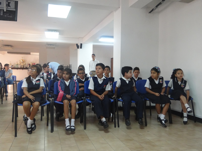Grabación de Himnos con Niños del Programa la Contraloría va a la Escuela 24