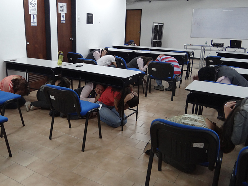 Prevención y Desalojo en caso de Sísmos14