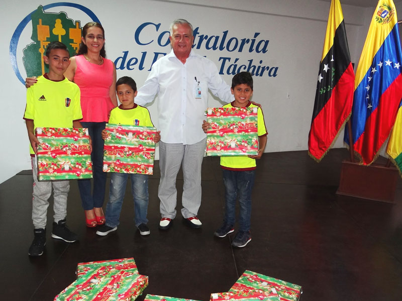 Regalos 2018 Ciudad de los Muchachos12