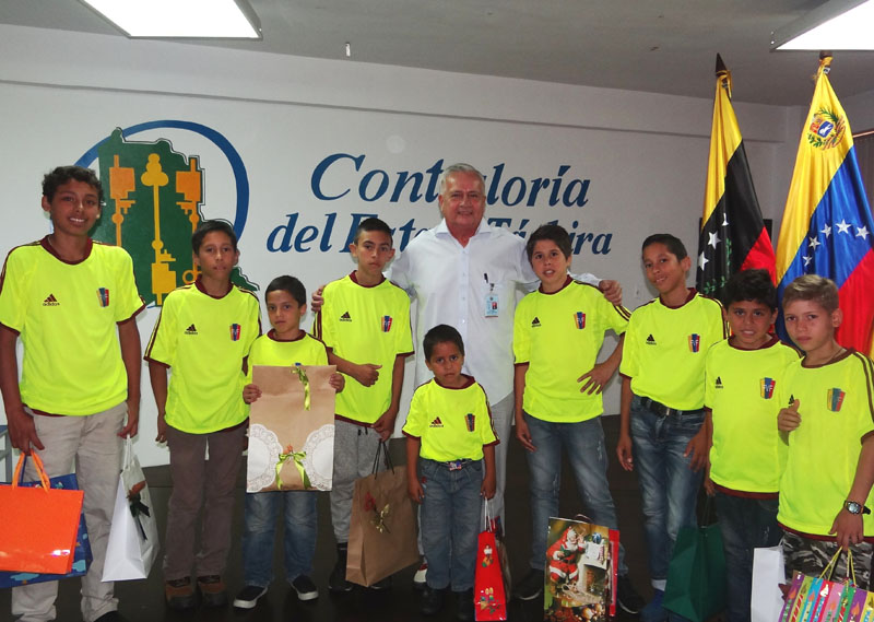 Regalos 2018 Ciudad de los Muchachos16