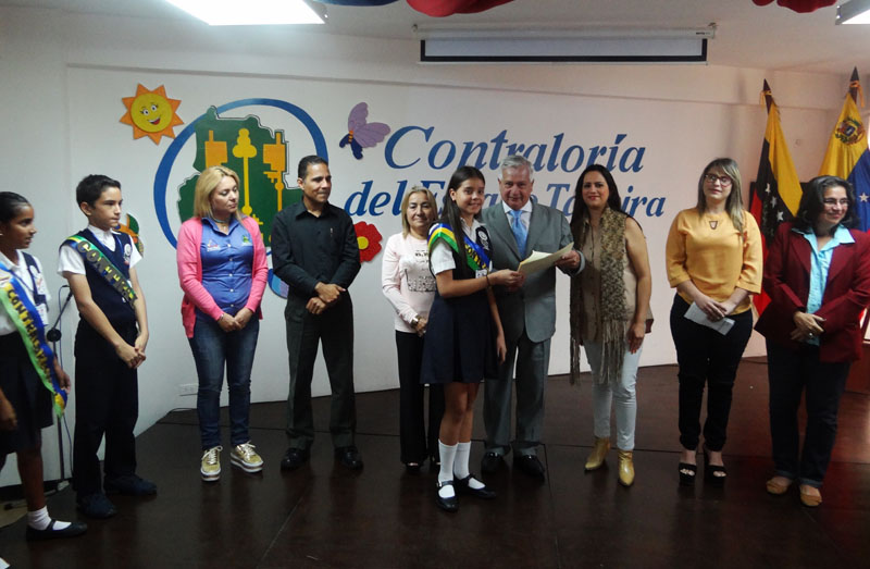Rendicion de Ctas. 2019 Contraloria va a la Escuela10