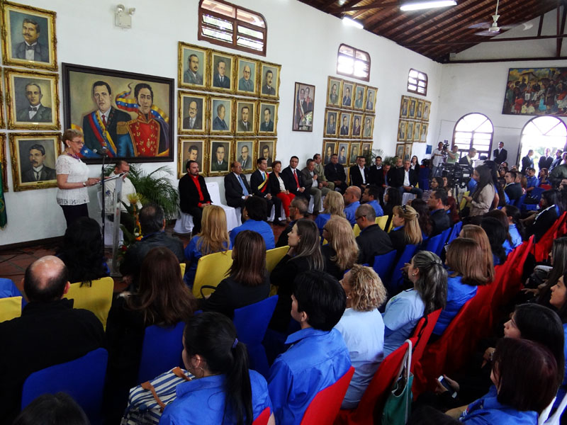 Sesion Especial Clet por el Aniversario 55 de la Contraloria del estado Tachira19