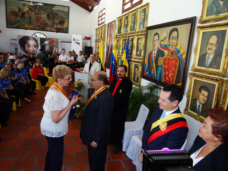 Sesion Especial Clet por el Aniversario 55 de la Contraloria del estado Tachira28