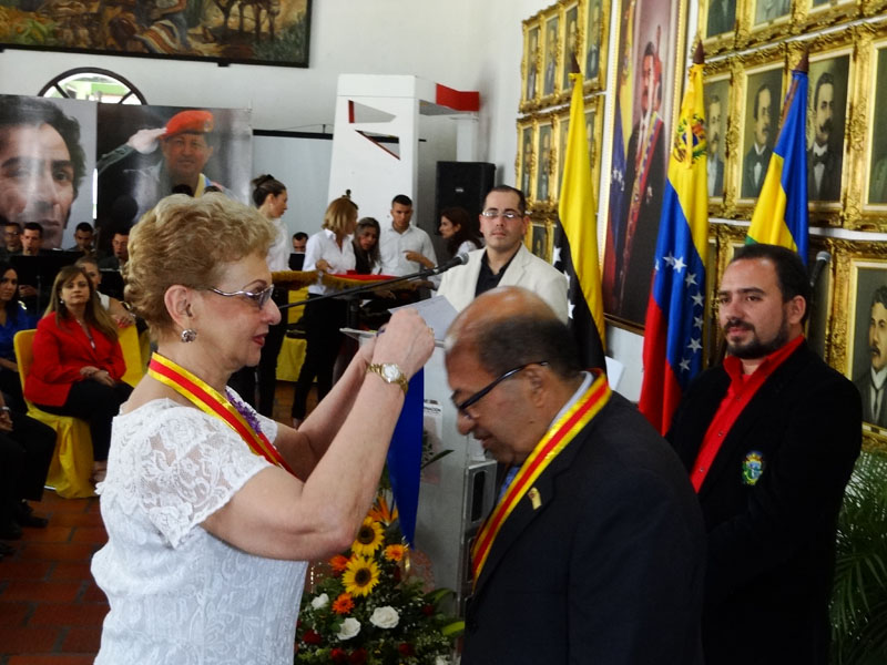 Sesion Especial Clet por el Aniversario 55 de la Contraloria del estado Tachira30
