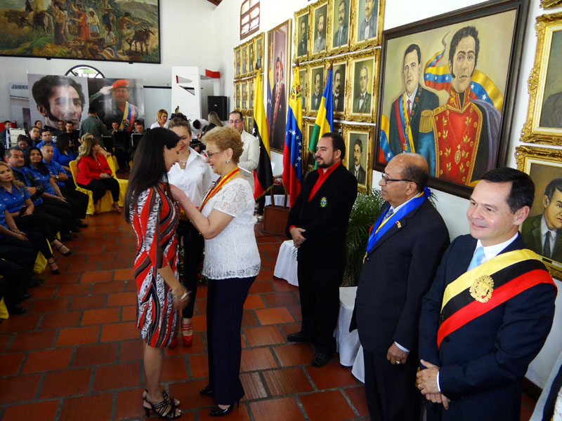 Sesion Especial Clet por el Aniversario 55 de la Contraloria del estado Tachira31