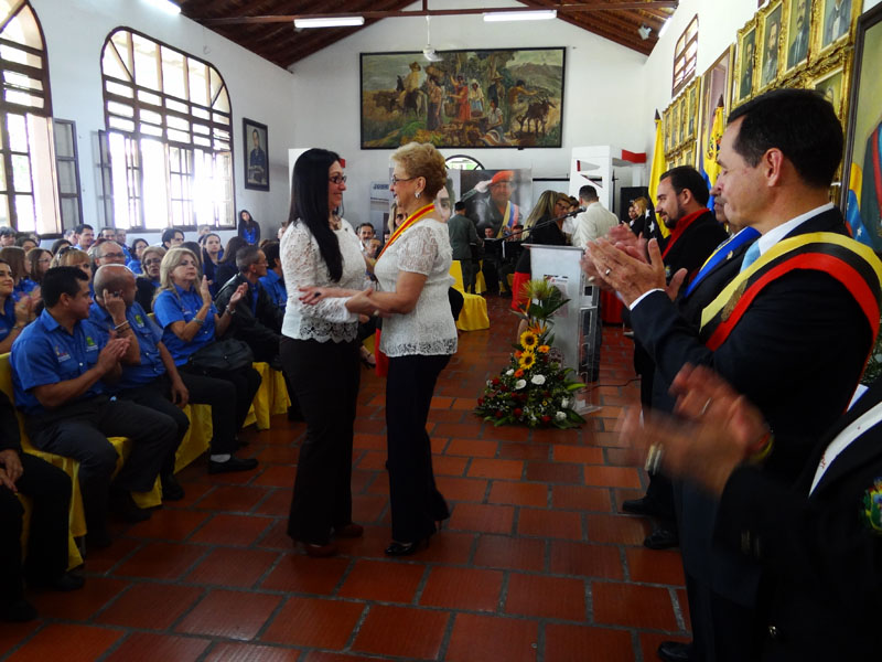 Sesion Especial Clet por el Aniversario 55 de la Contraloria del estado Tachira35