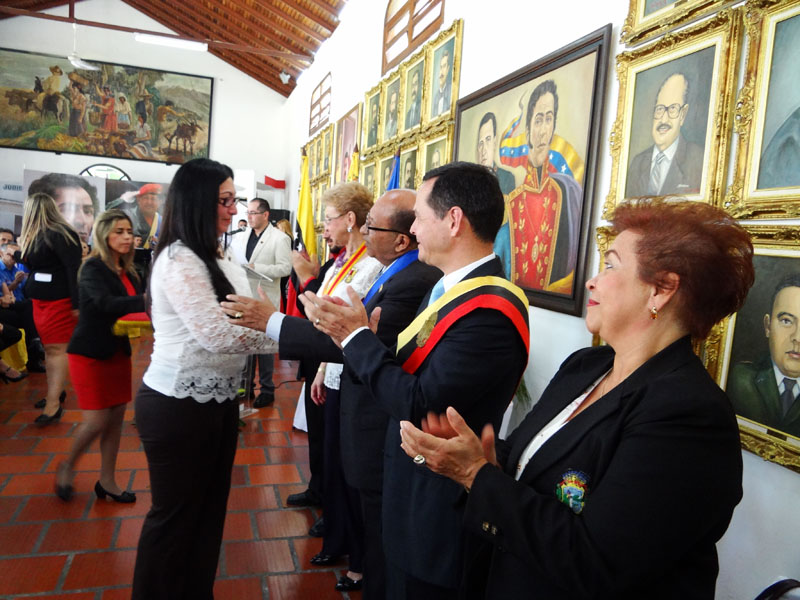 Sesion Especial Clet por el Aniversario 55 de la Contraloria del estado Tachira36