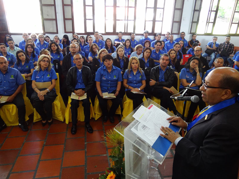Sesion Especial Clet por el Aniversario 55 de la Contraloria del estado Tachira40
