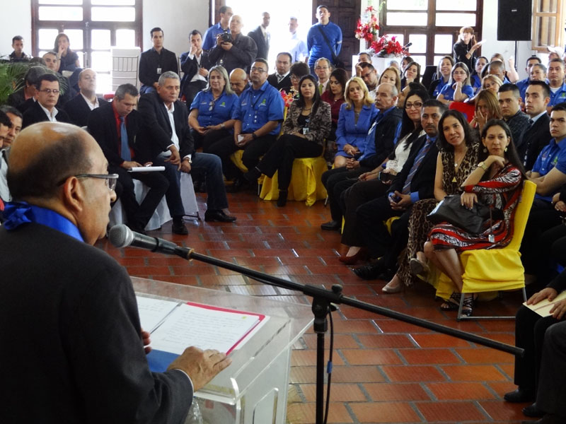 Sesion Especial Clet por el Aniversario 55 de la Contraloria del estado Tachira46