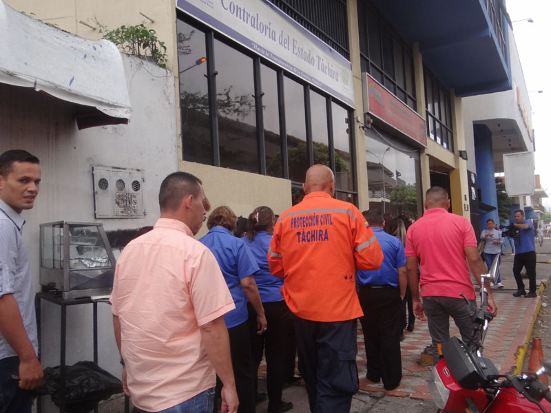 Simulacro de Evacuación por Sismo 20174