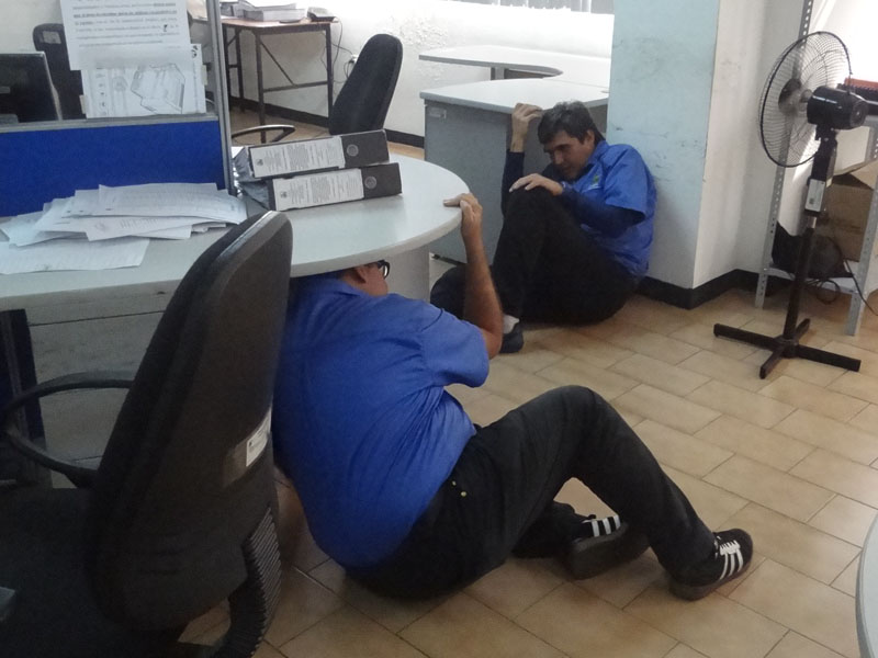 Simulacro de Evacuación por Sismo 201715