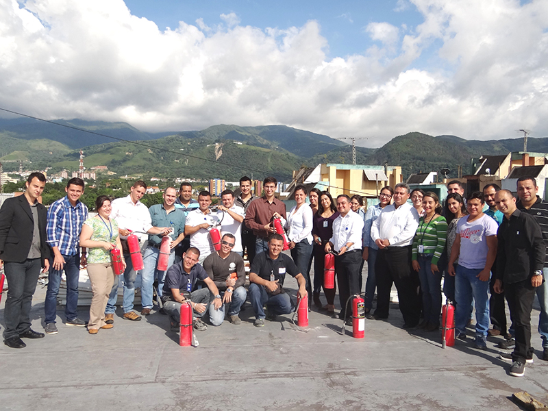 Taller y Simulacro de Incendios 6