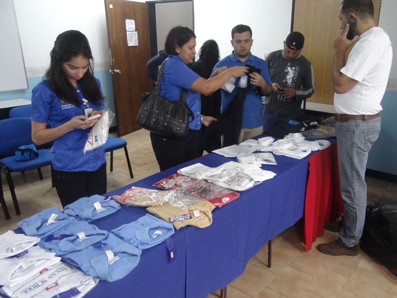 Jornada de Uniformes Escolares3