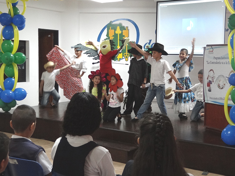 X Rendición de Cuentas de Niños Contralores 201515