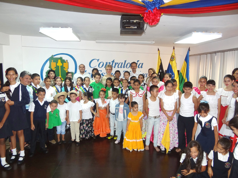 XI Rendición_de _Cuentas_2016_niños_Contralores18