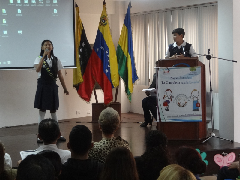 XI Rendición_de _Cuentas_2016_niños_Contralores23