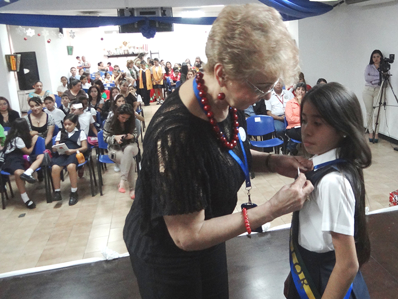 XII Juramentación de niños y niñas contralores3