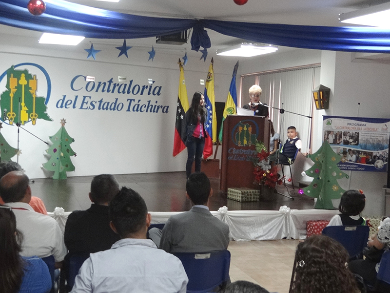 XII Juramentación de niños y niñas contralores17