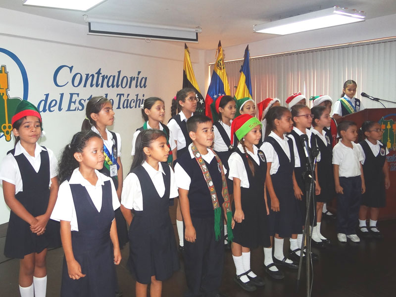 XIII juramentacion de Niños y Niñas Contralores22