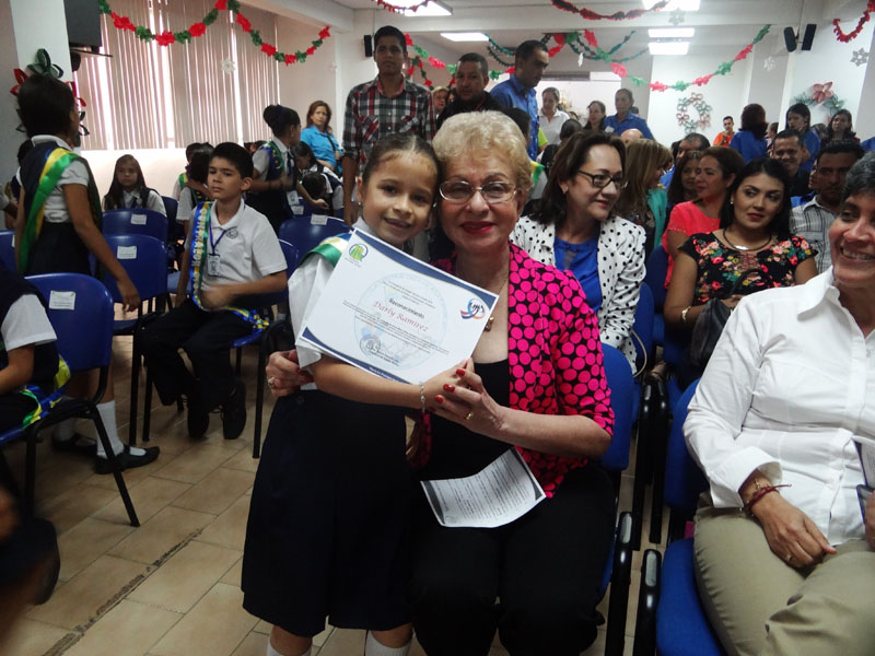 XIII juramentacion de Niños y Niñas Contralores30