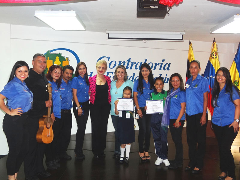 XIII juramentacion de Niños y Niñas Contralores35