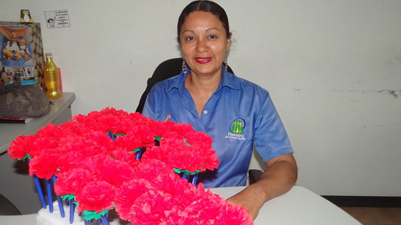 La Contraloría del Estado Táchira Felicita a todo su personal Femenino